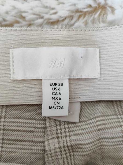 H&M Pantaloni-țigaretă NOI Bej-deschis/în carouri Marime 38