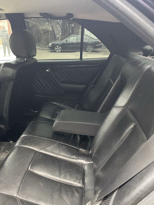 Мерседес c202