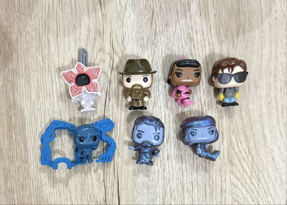 Продаю фигурки Киндер ОСД