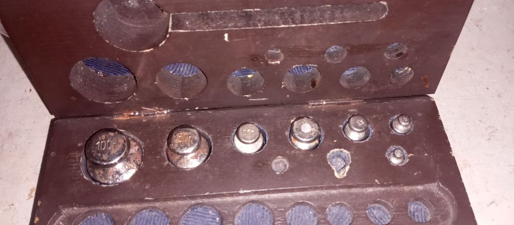 продаю Набор гирь СССР