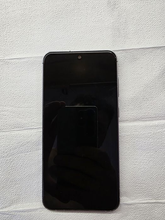 Продам телефон SAMSUNG S 23 FE