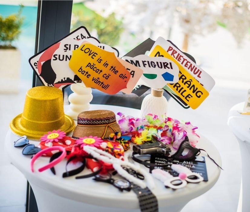Cabina foto / photobooth / nunta / botez / petrecere