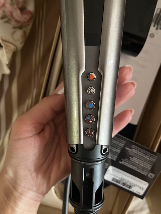 Сешоар-преса Dyson Airstrait