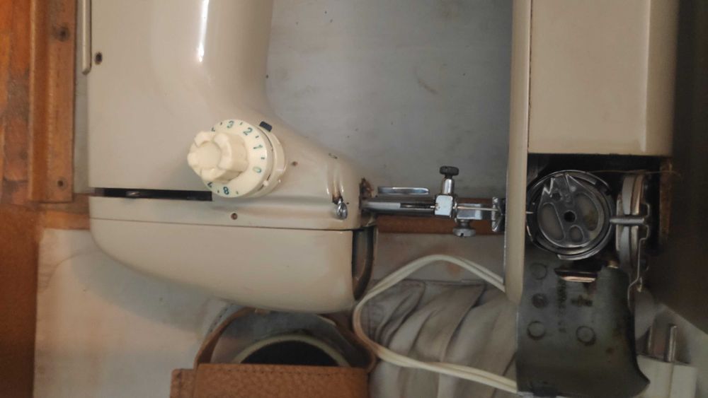 Lada Lux made in Chechoslovakia шевна машина