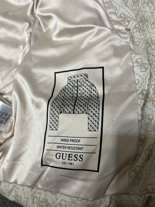 Продам новую куртку оригинал 100%