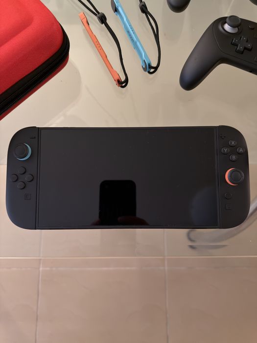 Nintendo Switch 2 + Pro Controller + 4 игри + Калъф — Пълен Комплект
