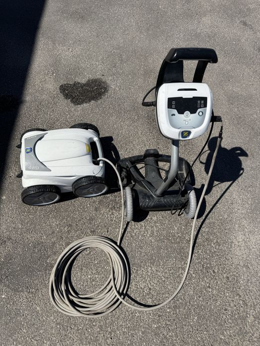 Robot curățat piscine Zodiac 4WD