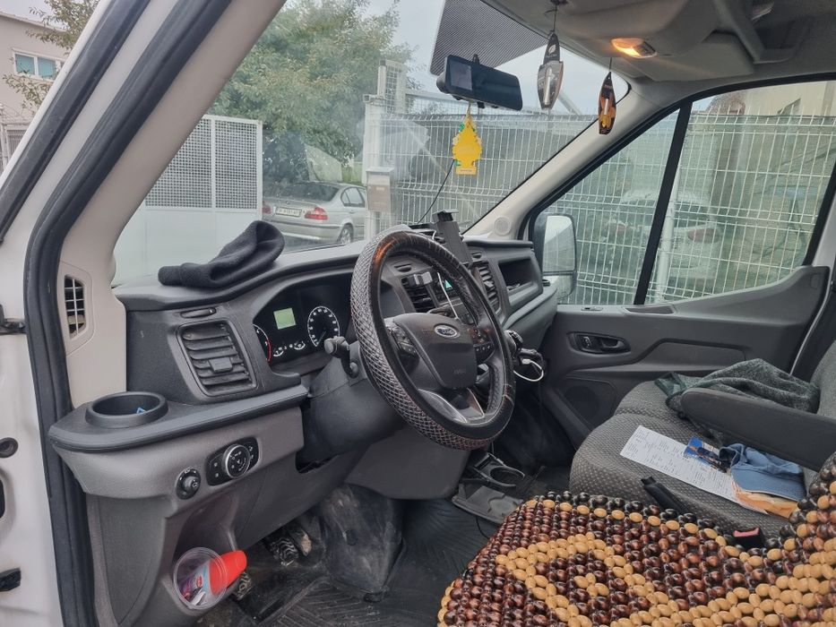 Vând Ford transit basculabil