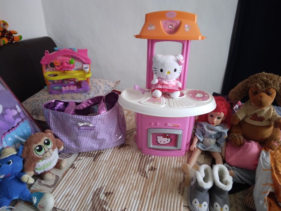 Plus hello kitty geantă Hello kity ,jucarie mare hello kitty 125 lei