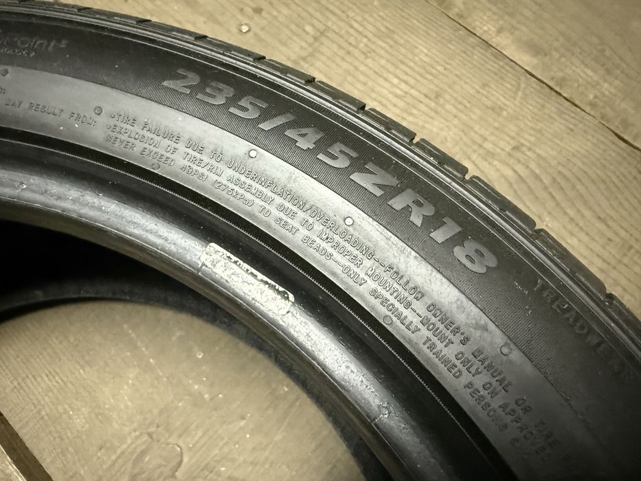 Летни гуми 235/45R18 DOT 5022 Sailun като нови letni gumi 2 броя