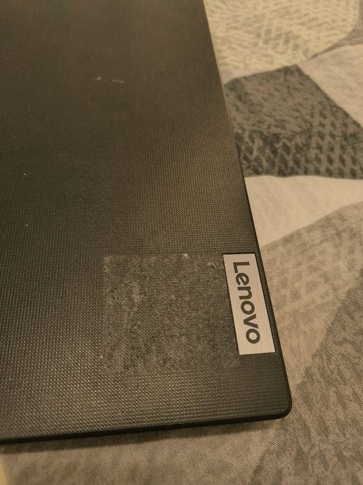 Laptop Lenovo V15 G2 ALC cu procesor AMD Ryzen™ 5 5500U pana la 4.0 GH