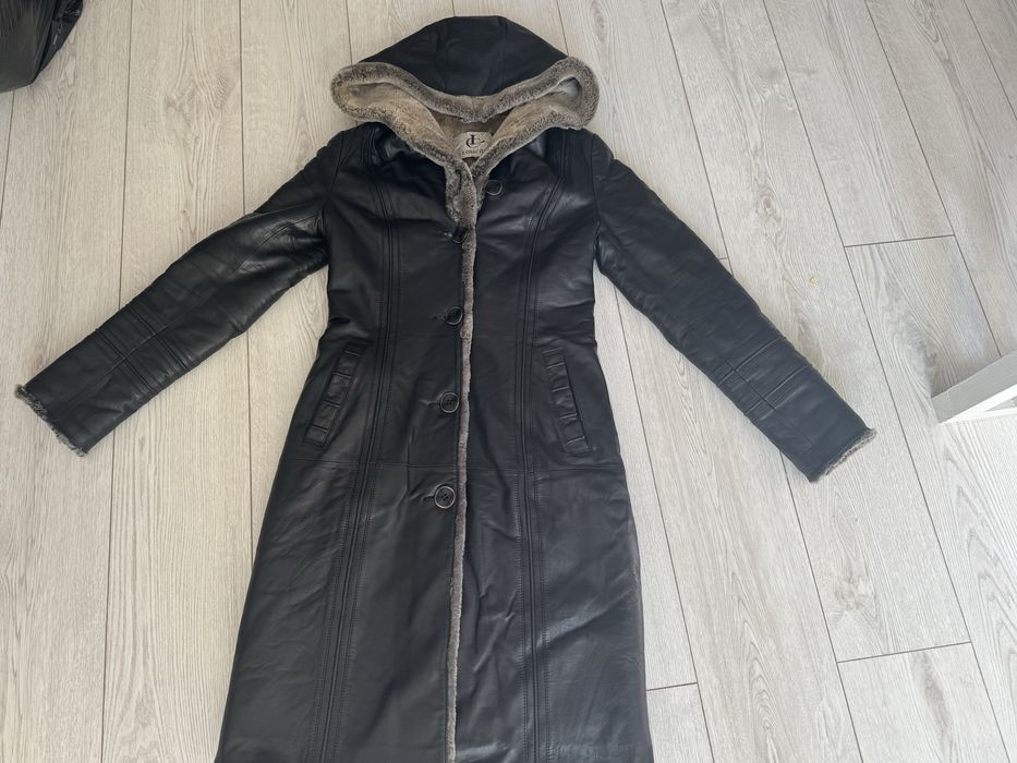 Продвм натуральную дубленку