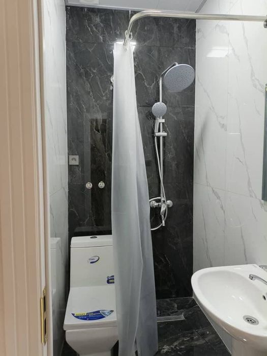 Срочно сдается Квартира 2х комнатная квартира на 3 етаж  сена 400$ тор