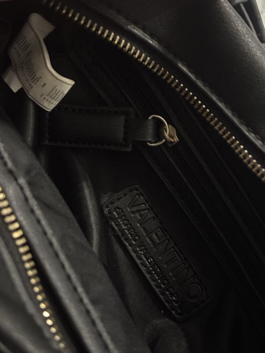 Оригинална чанта Valentino