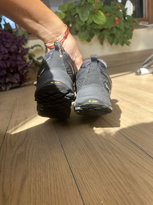 Турисъически обувки SAVELA