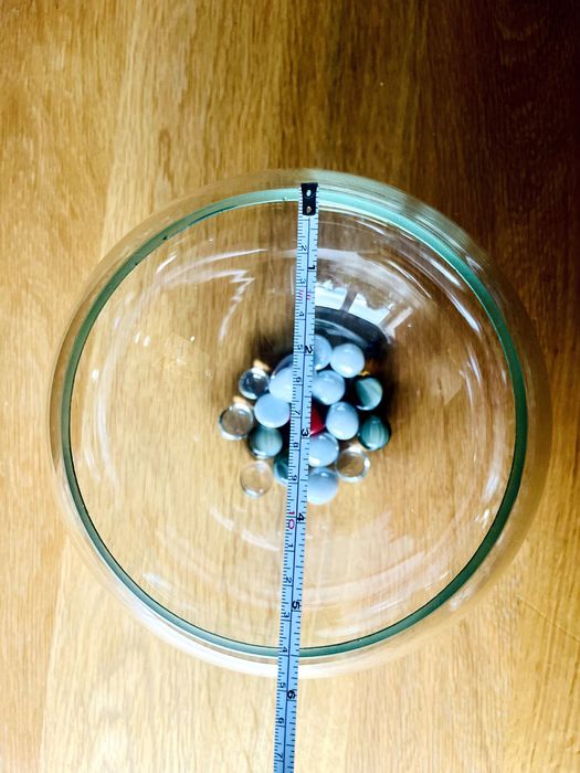 Малък стъклен аквариум за рибки - 5 литра