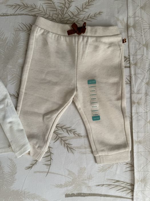 Нов комплект бебешки дрешки Okaidi