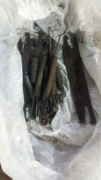 Продам на пассат б3 запчасти