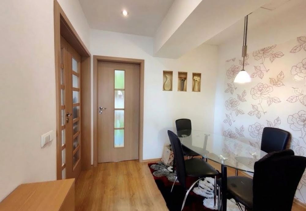 Particular - Apartament 3 camere, 84 mp utili, Mobilat/Utilat + Parcare/Pod in Sibiu, langa Parcul Belvedere