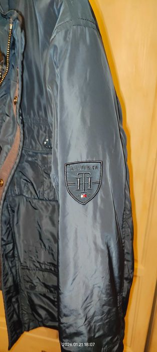 TOMMY HILFIGER - чисто ново мъжко яке