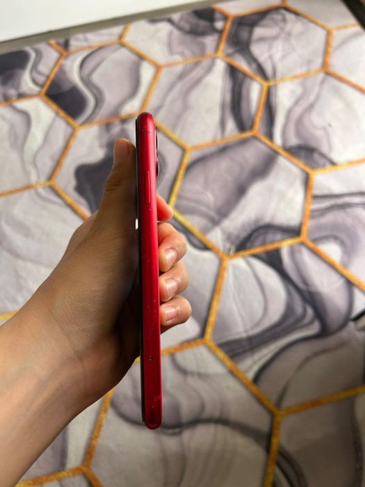 Iphone 11 128гб  .