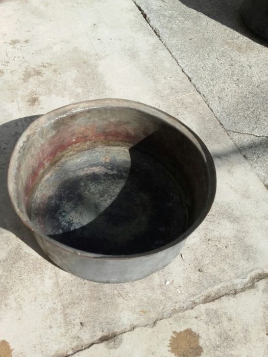 Медна тенджера стара