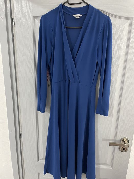 Rochie verde cu mâneci din dantela marimea M -L