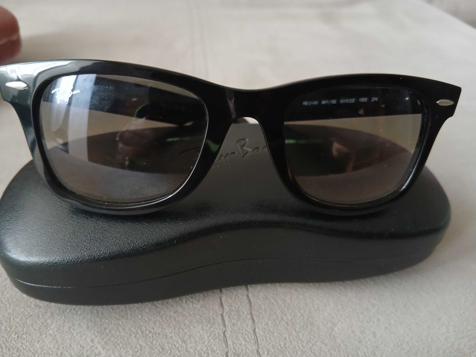 Ochelari de soareRayban , originali, made in Italia