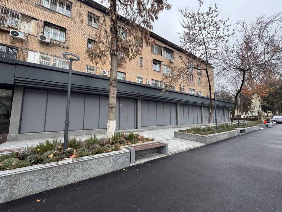 Ц-2 | Консерватория - Продается нежилое помещение вдоль дороги 844м2