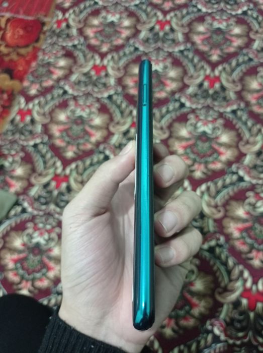 Note 8 pro 6/64 kar dok bor