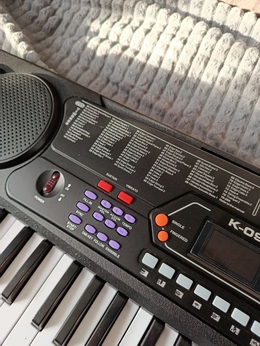 Продам электрогитару  kuruisi