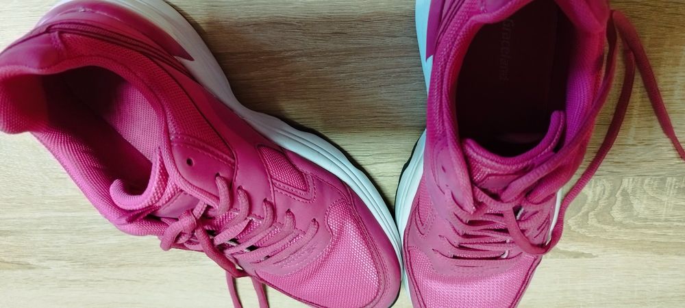 Маратонки Graceland.39 номер.30 лв.