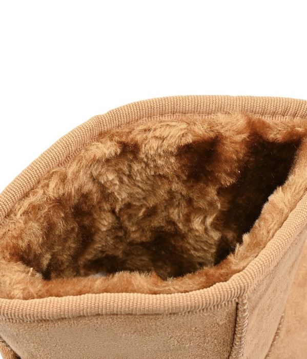 Дамски топли боти от велур. Марка  OEM.