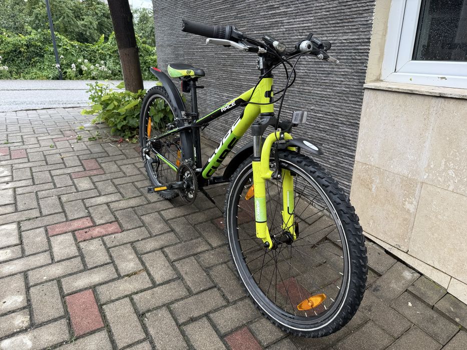 Bicicleta CUBE Kid Race 240