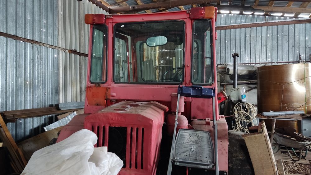 Продам Т-16. Грейфер, лопата.