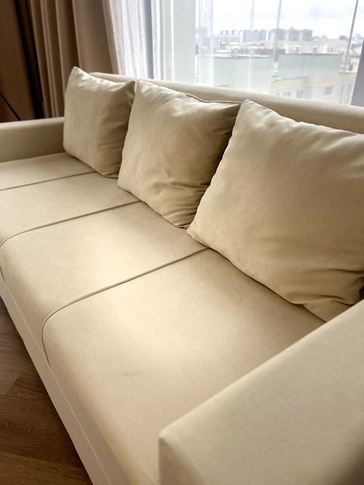 ДИВАН  почти новый 2 недели использования