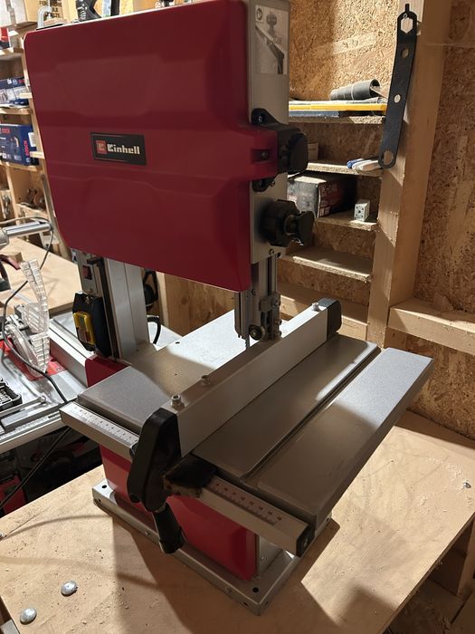 Einhell Ferastrau cu banda TC-SB 245 L