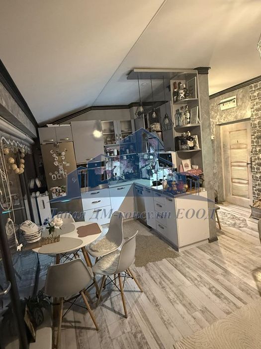 Продава се Тристаен апартамент в Шумен, Болницата - 120 кв.м за 1700 €/кв.м - Снимка #6