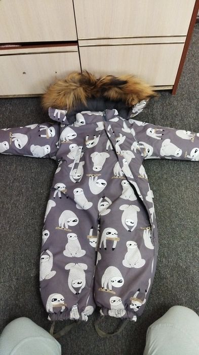 Продам детский зимний комбинезон
