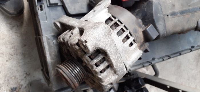 Alternator BMW 180 AH, cod 7823343
