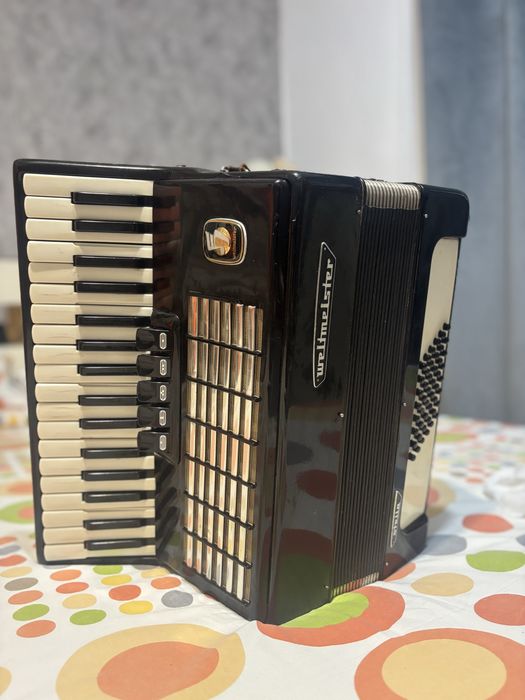 Vand acordeon weltmeister stella 48 de basi