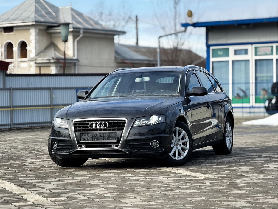 Audi  A 4  2.0!tsi. 2012