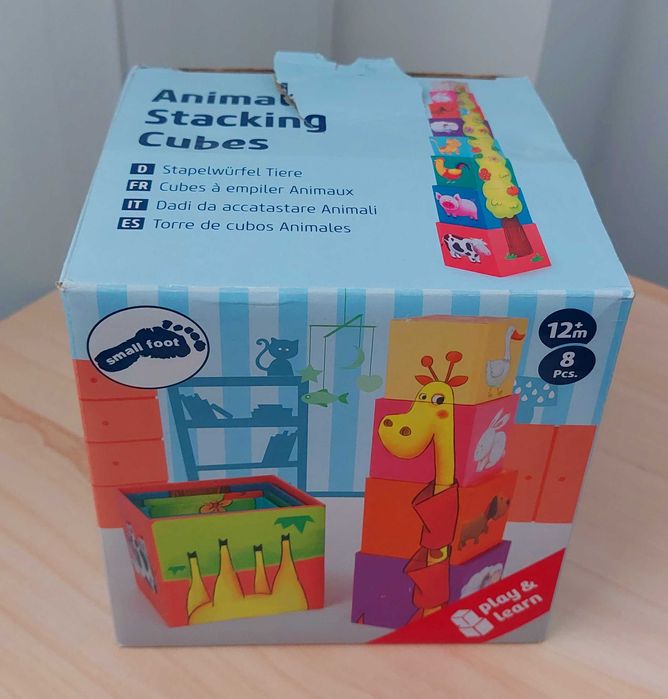 Turn de stivuire pentru copii - Small Foot, 8 cuburi, +12 luni