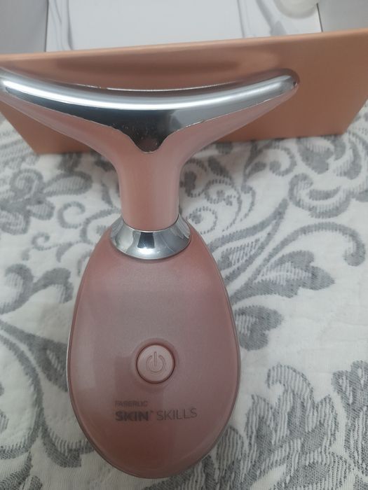 Массажёр для лица