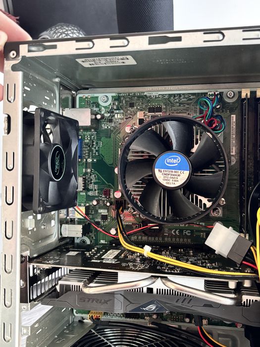 Vând & Schimb PC light Gaming • Mentenata completă • Stare foarte bună