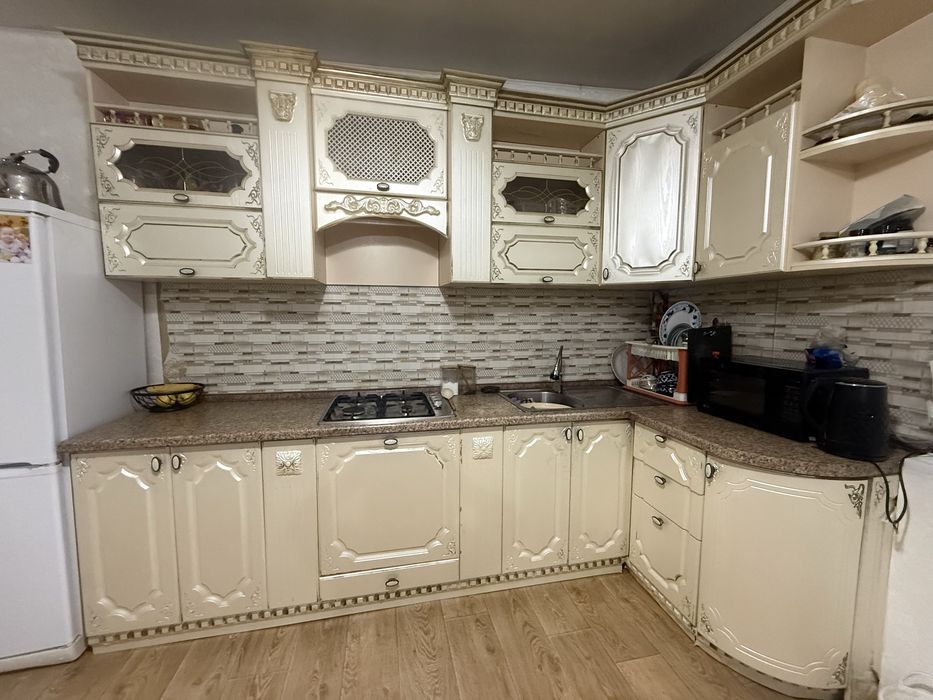 Продам кухонный гарнитур