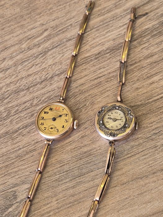 Антични дамски механични часовници