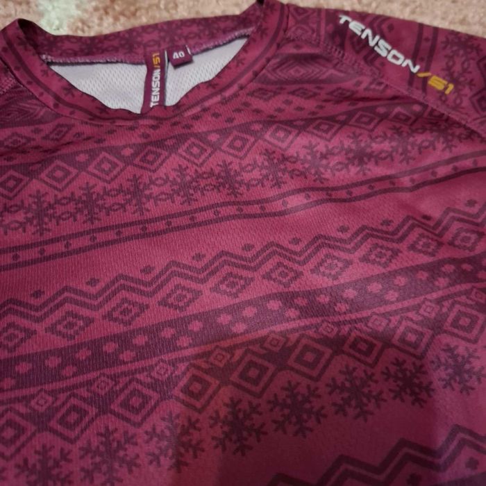 Спортна   Блузка