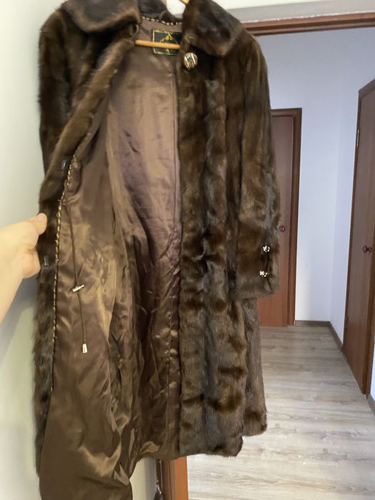 Продам норковую шубу