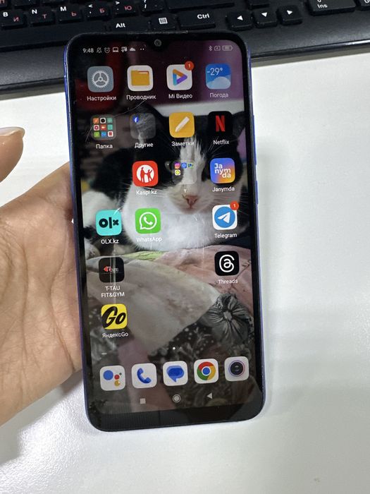 Продам мобильный телефон Redmi